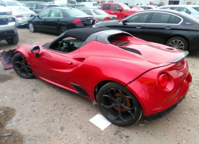 Photo 2 VIN: ZARBAAB42JM271881 - ALFA ROMEO 4C SPIDER 