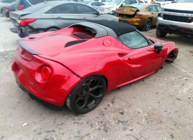 Photo 3 VIN: ZARBAAB42JM271881 - ALFA ROMEO 4C SPIDER 