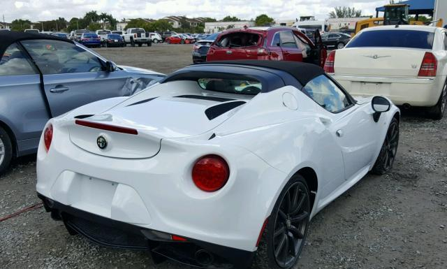 Photo 3 VIN: ZARBAAB46GM171632 - ALFA ROMEO 4C 