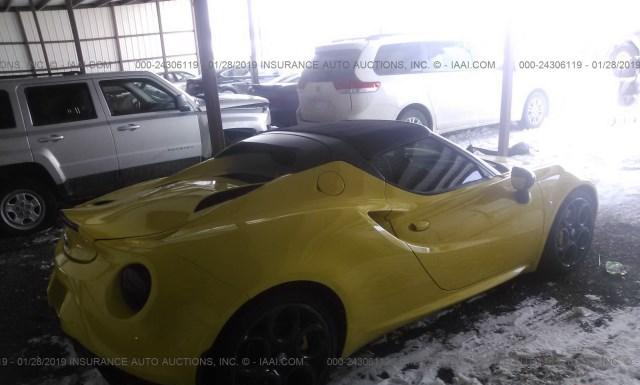 Photo 3 VIN: ZARBAAB46GM174045 - ALFA ROMEO 4C 