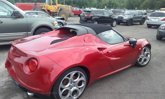 Photo 3 VIN: ZARBAAB4XGM175862 - ALFA-ROMEO 4C 