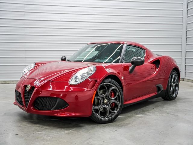 Photo 2 VIN: ZARBAAC44FM143759 - ALFA ROMEO 4C 