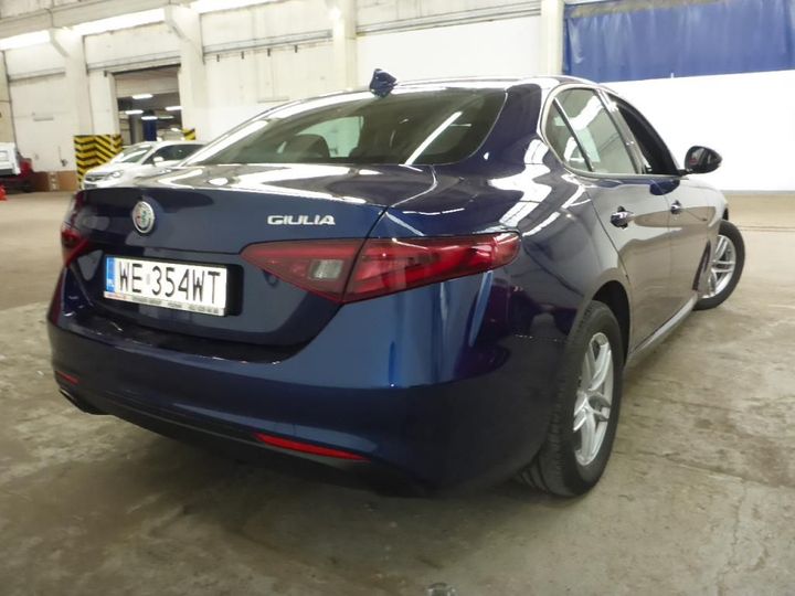 Photo 3 VIN: ZAREAEAN5K7617341 - ALFA-ROMEO GIULIA 