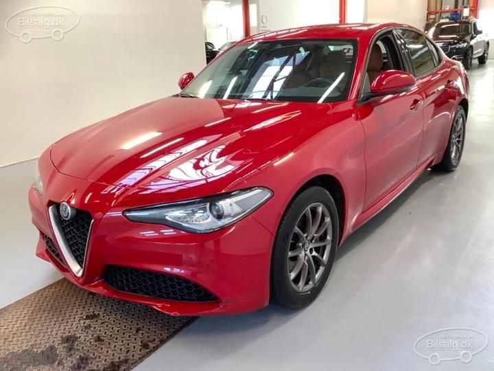 Photo 1 VIN: ZAREAEBN9K7616904 - ALFA-ROMEO GIULIA SALOON 