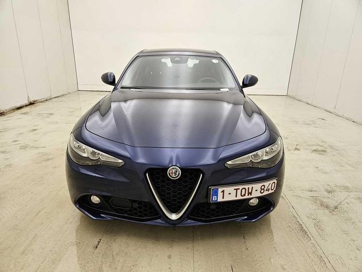 Photo 15 VIN: ZAREAEBU0J7577951 - ALFA ROMEO GIULIA 