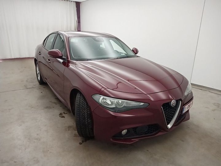 Photo 8 VIN: ZAREAEBU9H7527981 - ALFA ROMEO GIULIA &#3916 