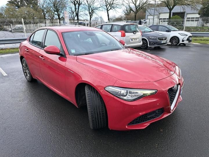 Photo 2 VIN: ZAREAEBX2L7640366 - 63 ALFA ROMEO GIULIA 