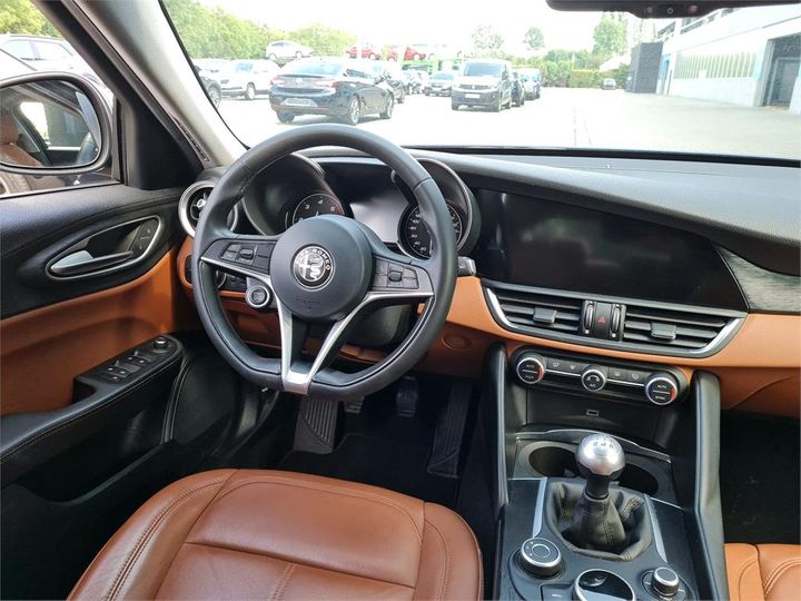 Photo 13 VIN: ZAREAEBX3K7595808 - ALFA ROMEO GIULIA 