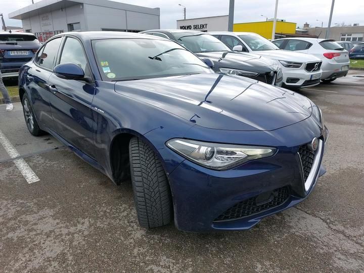 Photo 2 VIN: ZAREAEBX3L7638657 - 63 ALFA ROMEO GIULIA 