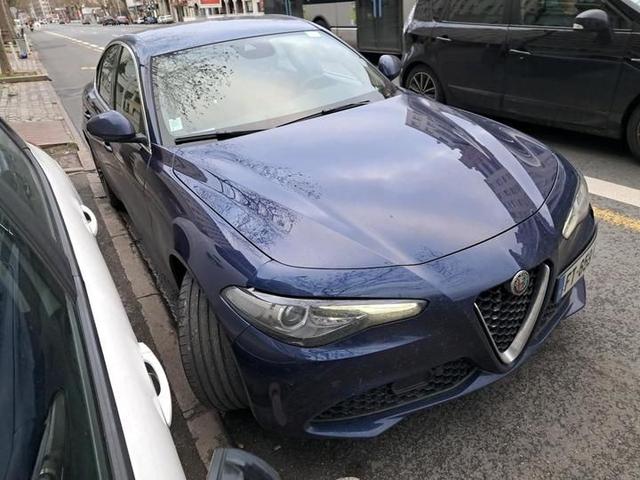 Photo 2 VIN: ZAREAEBX5L7639258 - 70 ALFA ROMEO GIULIA 