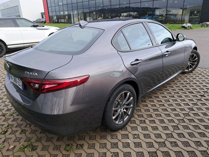 Photo 1 VIN: ZAREAEBX8L7641179 - ALFA-ROMEO GIULIA 