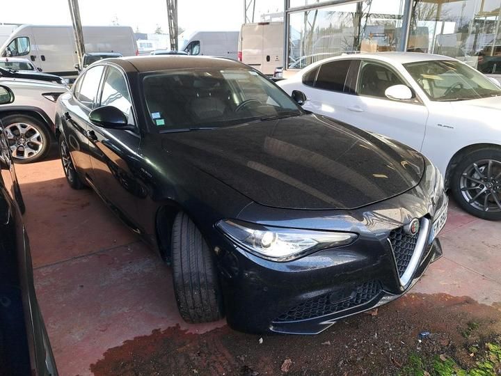 Photo 4 VIN: ZAREAEBXXL7627834 - 29 ALFA ROMEO GIULIA 