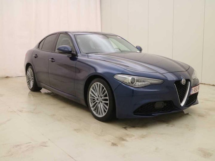 Photo 8 VIN: ZAREAECN0H7536088 - ALFA-ROMEO GIULIA 