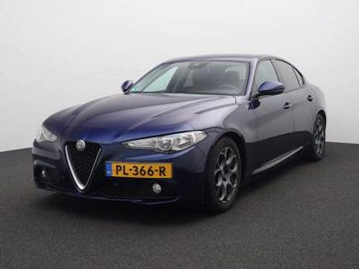 Photo 0 VIN: ZAREAECN6H7558452 - ALFA ROMEO GIULIA 