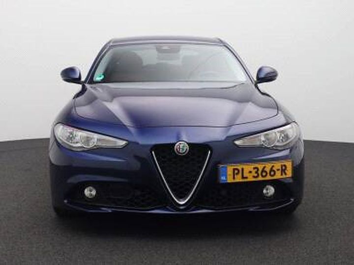 Photo 6 VIN: ZAREAECN6H7558452 - ALFA ROMEO GIULIA 