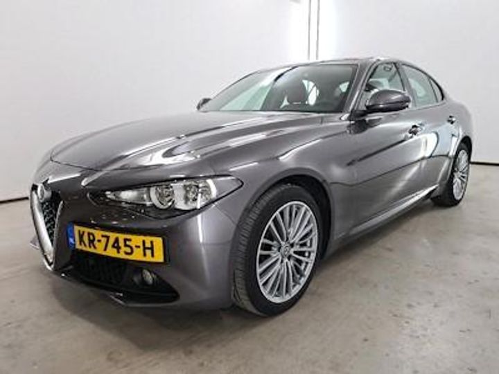 Photo 1 VIN: ZAREAECU0H7525504 - ALFA-ROMEO GIULIA 