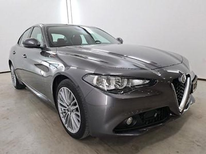 Photo 4 VIN: ZAREAECU0H7525504 - ALFA-ROMEO GIULIA 