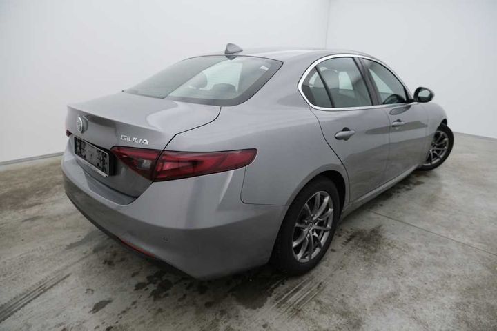 Photo 2 VIN: ZAREAECU0H7545249 - ALFA-ROMEO GIULIA &#3916 