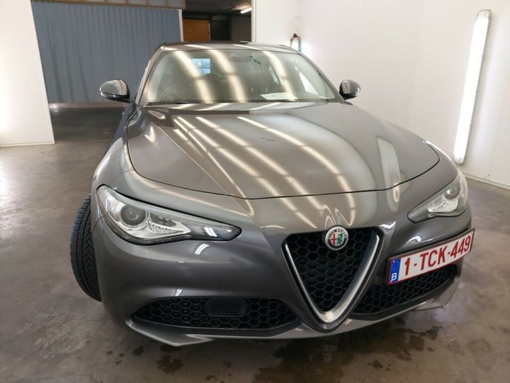 Photo 6 VIN: ZAREAECU0H7547180 - ALFA-ROMEO ROMEO 