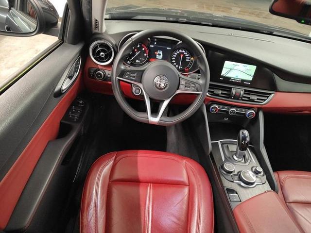 Photo 8 VIN: ZAREAECU1J7587628 - ALFA-ROMEO GIULIA '16 