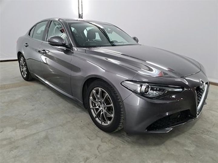 Photo 2 VIN: ZAREAECU2H7516531 - ALFA-ROMEO GIULIA DIESEL - 2016 