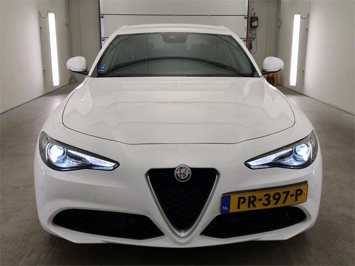 Photo 12 VIN: ZAREAECU2H7523642 - ALFA-ROMEO ROMEO 