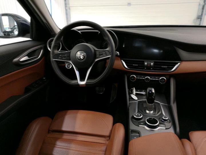 Photo 6 VIN: ZAREAECU2H7562604 - ALFA-ROMEO GIULIA 