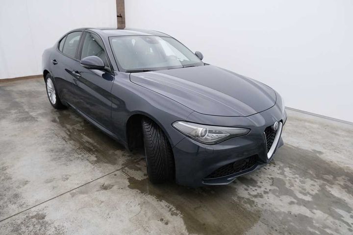 Photo 8 VIN: ZAREAECU3H7516571 - ALFA-ROMEO GIULIA &#3916 