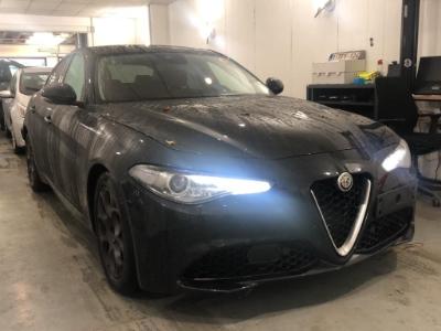 Photo 2 VIN: ZAREAECU3H7568587 - ALFA-ROMEO GIULIA DIESEL - 2016 