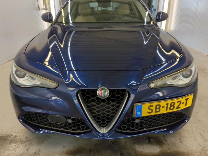 Photo 27 VIN: ZAREAECU3J7580311 - ALFA-ROMEO GIULIA 