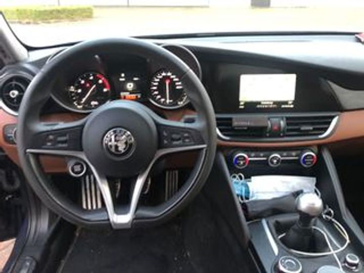 Photo 7 VIN: ZAREAECU5H7524073 - ALFA-ROMEO GIULIA 