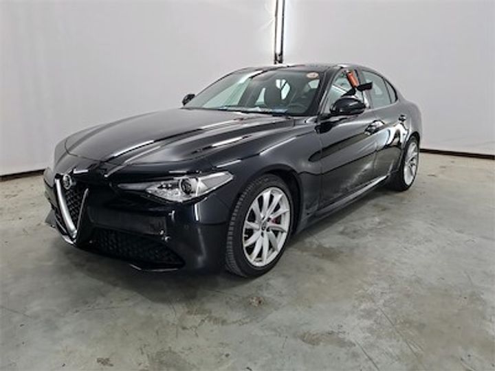 Photo 1 VIN: ZAREAECU5H7555307 - ALFA ROMEO GIULIA DIESEL - 2016 