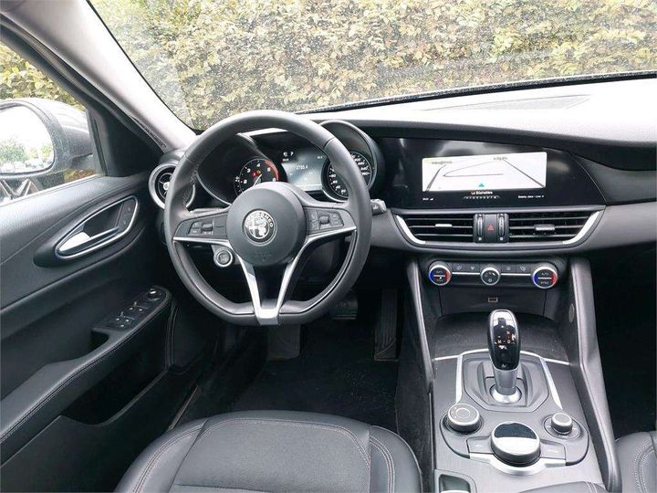 Photo 4 VIN: ZAREAECU5H7562791 - ALFA-ROMEO GIULIA 