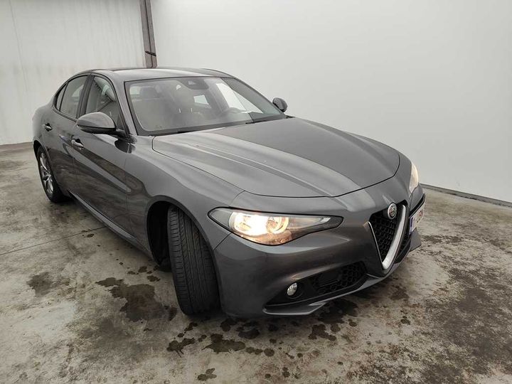 Photo 8 VIN: ZAREAECU7H7539965 - ALFA-ROMEO GIULIA &#3916 