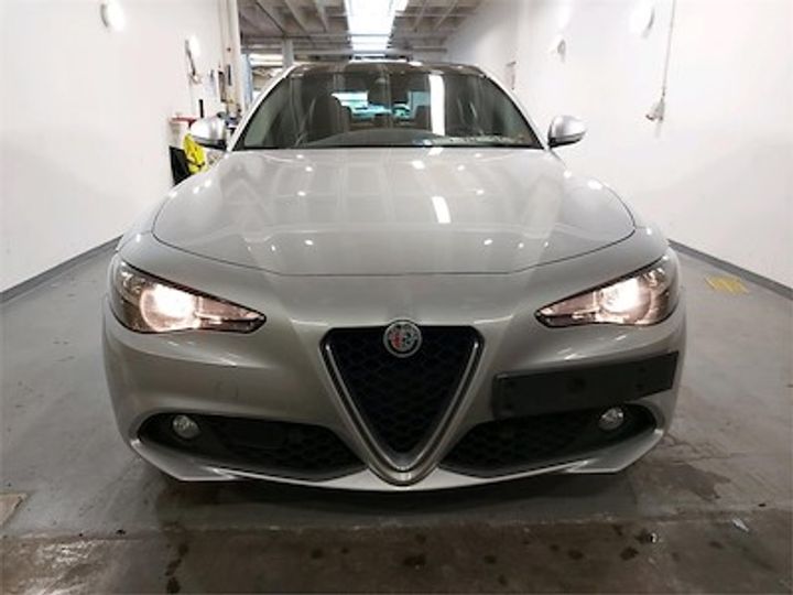 Photo 5 VIN: ZAREAECU8J7575864 - ALFA-ROMEO GIULIA DIESEL - 2016 