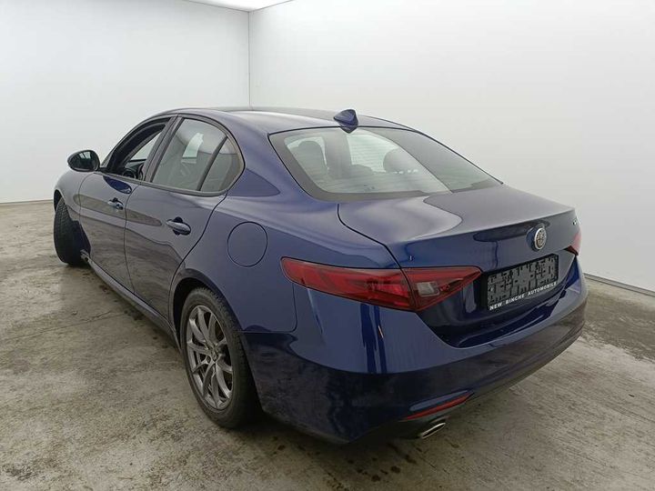 Photo 7 VIN: ZAREAECU9H7525355 - ALFA-ROMEO GIULIA &#3916 