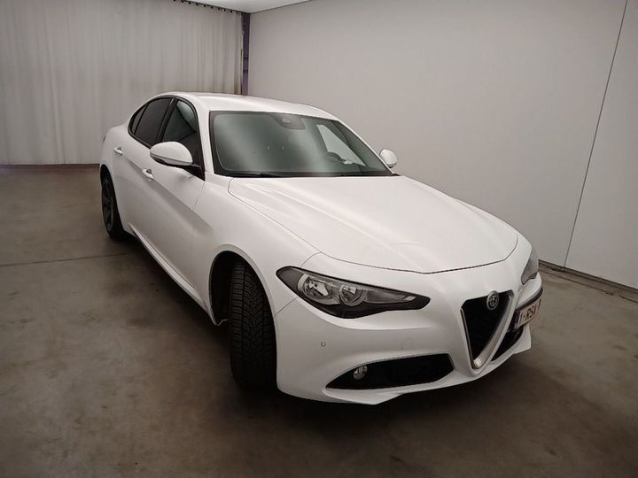 Photo 8 VIN: ZAREAECUXH7535733 - ALFA-ROMEO GIULIA &#3916 