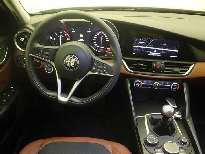 Photo 15 VIN: ZAREAECUXJ7586249 - ALFA-ROMEO GIULIA 