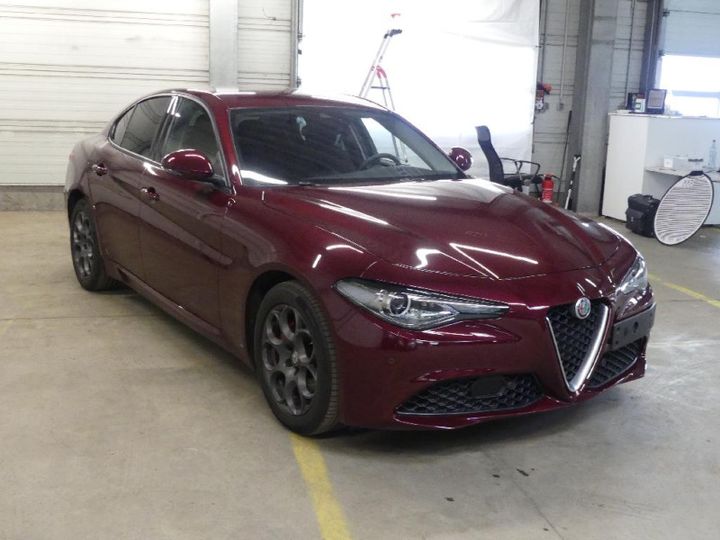 Photo 1 VIN: ZAREAEFN2K7614566 - ALFA-ROMEO GIULIA 