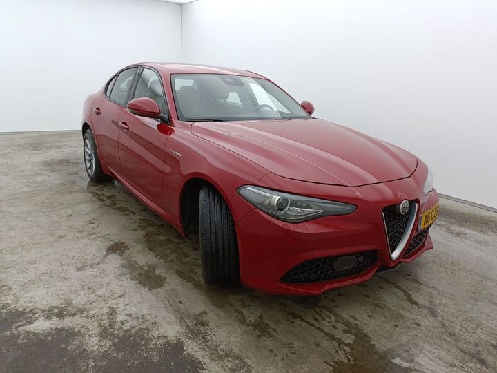 Photo 7 VIN: ZAREAEGN1J7586384 - ALFA ROMEO GIULIA 