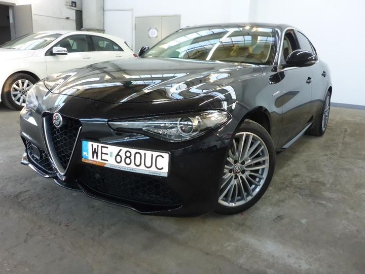 Photo 1 VIN: ZAREAEGN4J7578442 - ALFA-ROMEO GIULIA 