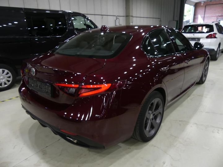 Photo 2 VIN: ZAREAEGU1J7578728 - ALFA-ROMEO GIULIA 