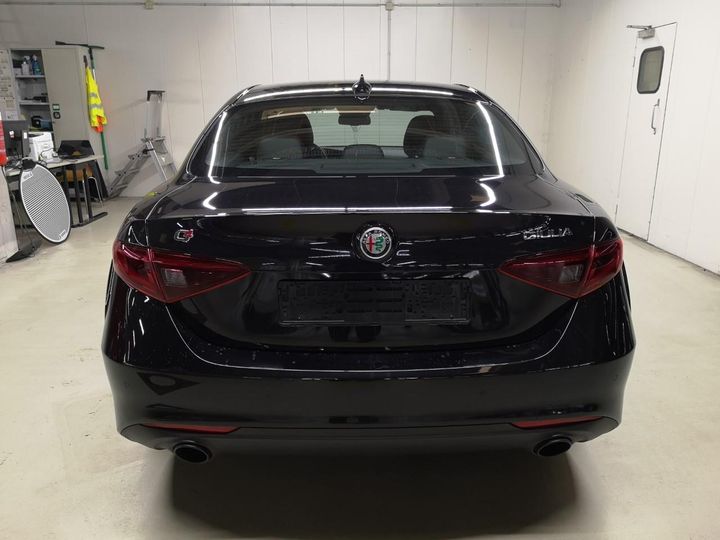 Photo 12 VIN: ZAREAFBN6N7674575 - ALFA ROMEO GIULIA 