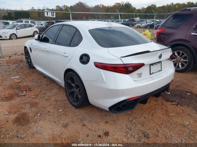 Photo 2 VIN: ZARFAEAV5J7582335 - ALFA ROMEO GIULIA (952) 