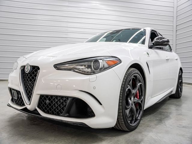 Photo 2 VIN: ZARFAEAV6H7538547 - ALFA ROMEO GIULIA QUADRIFOGLIO 