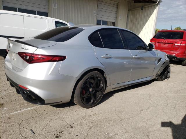 Photo 2 VIN: ZARFAEAV7J7579386 - ALFA-ROMEO GIULIA 