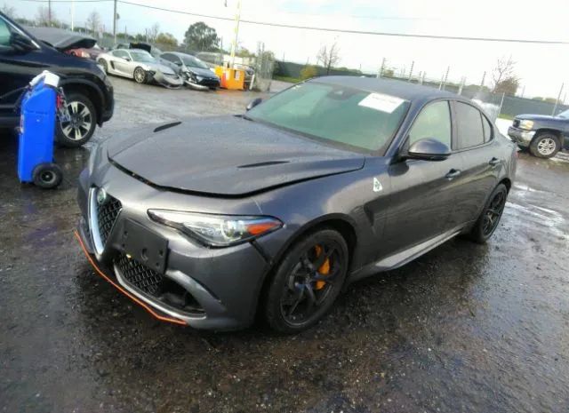 Photo 1 VIN: ZARFAEAV7J7587617 - ALFA-ROMEO GIULIA QUADRIFOGLIO 