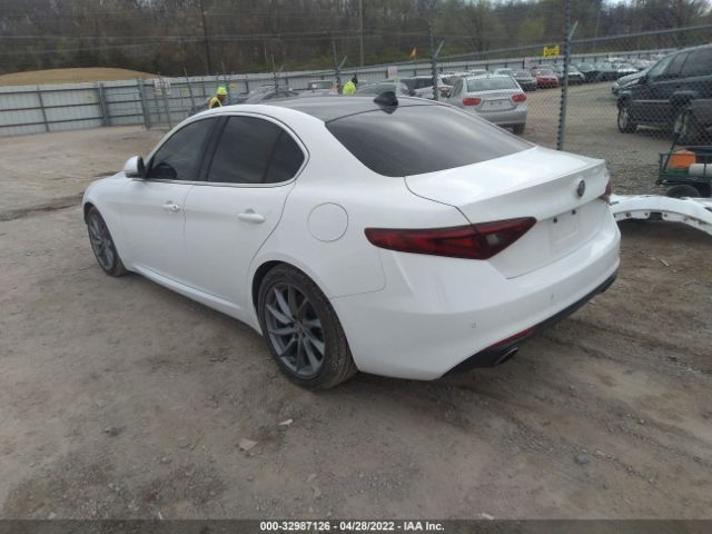 Photo 2 VIN: ZARFAEBN0H7535982 - ALFA-ROMEO GIULIA 