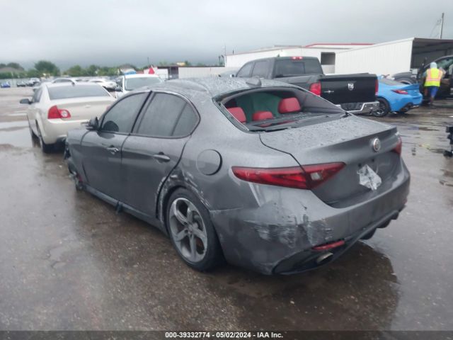 Photo 2 VIN: ZARFAEBN1J7580418 - ALFA ROMEO GIULIA 