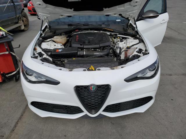 Photo 10 VIN: ZARFAEBN3J7565872 - ALFA ROMEO GIULIA 